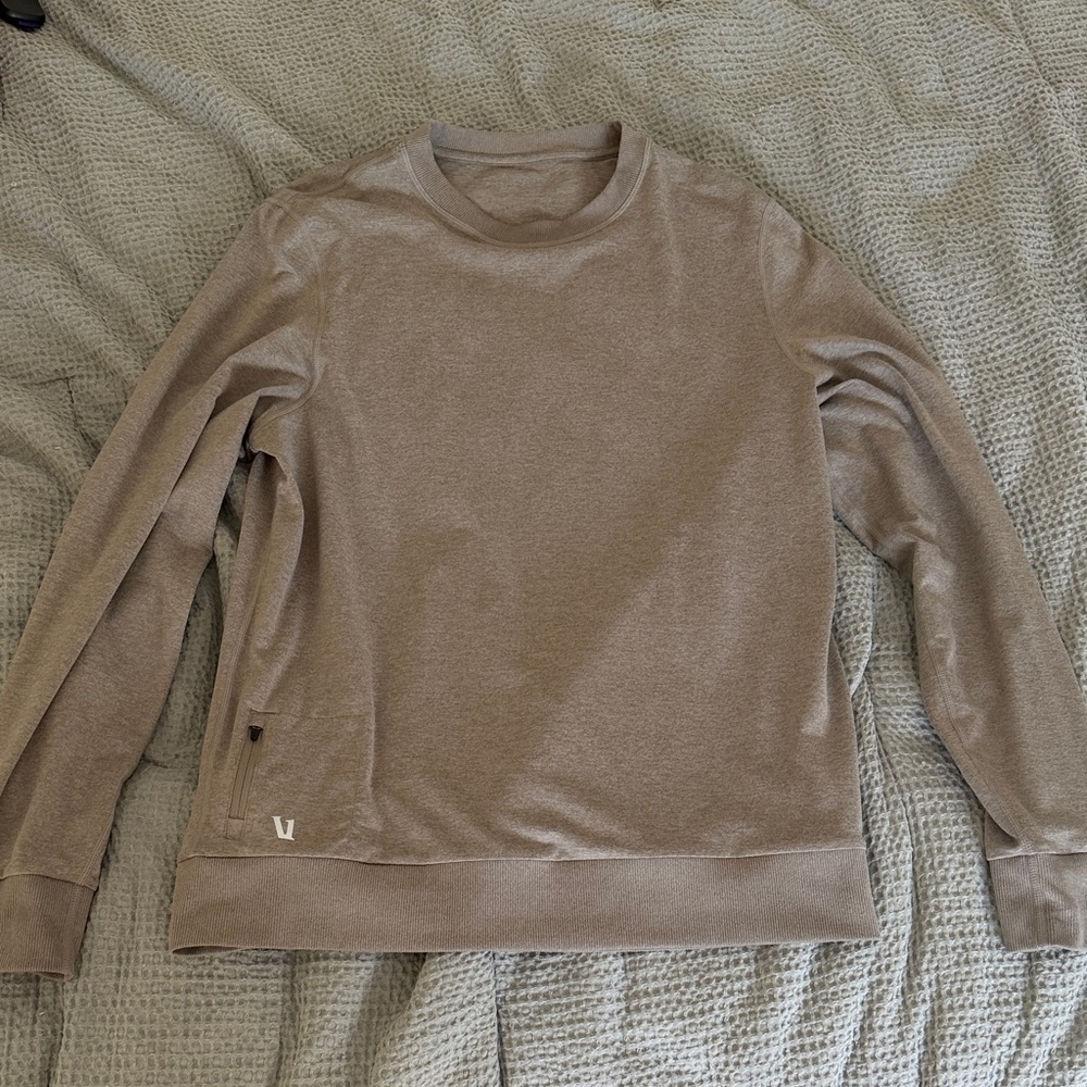 Vuori ponto performance crew. Barely worn. Like new